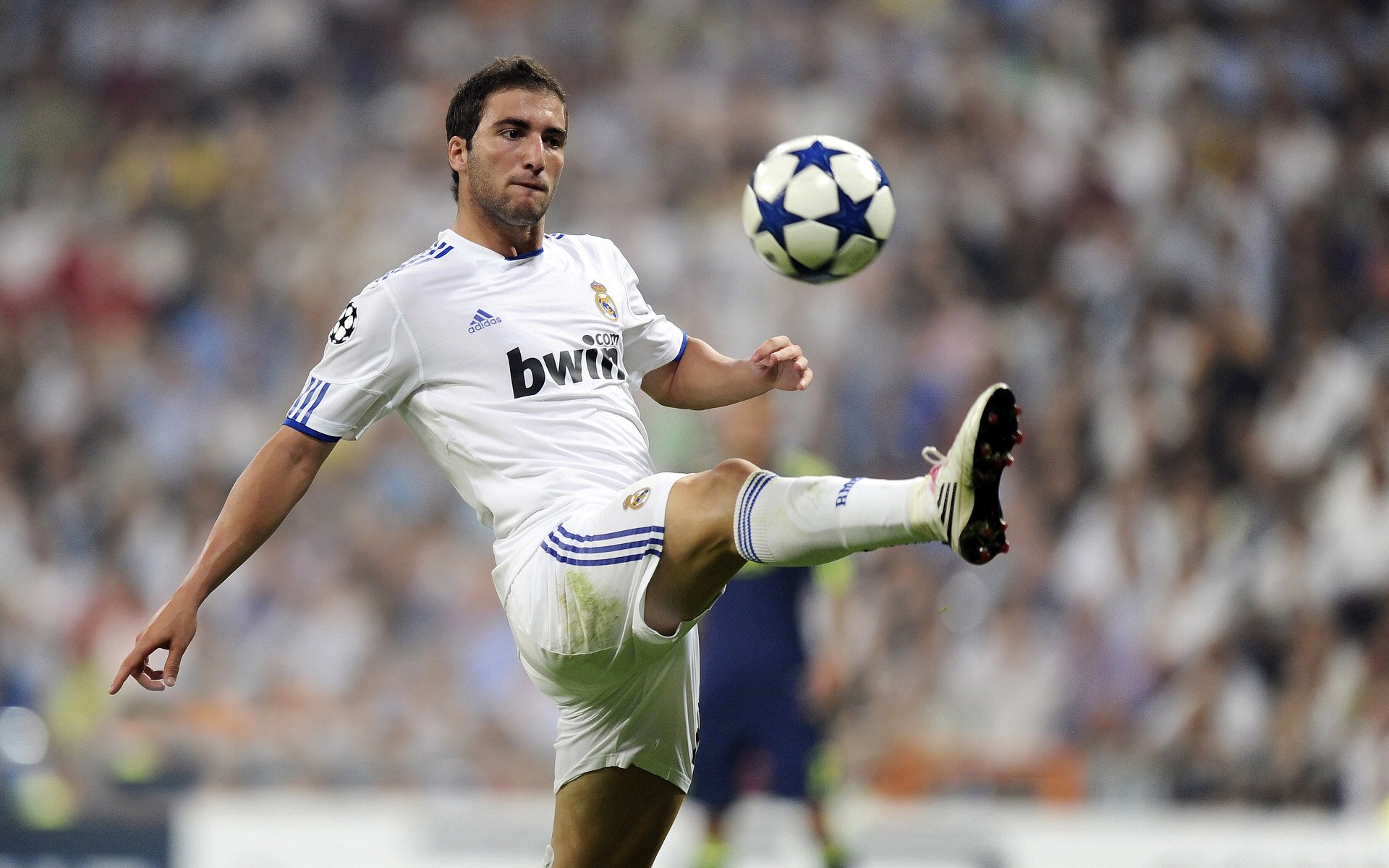 智能穿戴设备运动应用研究，智能穿戴运用了哪些技术