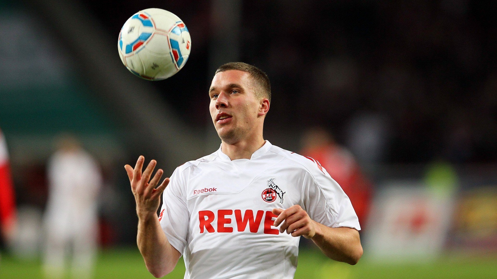 乐鱼体育app官方入口-“2025世界游泳锦标赛：水上芭蕾舞动优雅与力量”